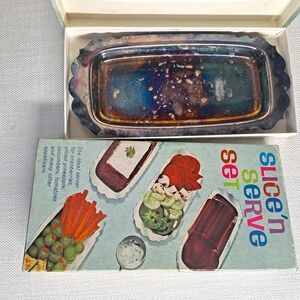 Vintage 1960's WM. Rogers Silverplate Slice 'n Serve Set in Original Box